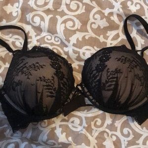 Victoria’s Secret Bombshell Bra